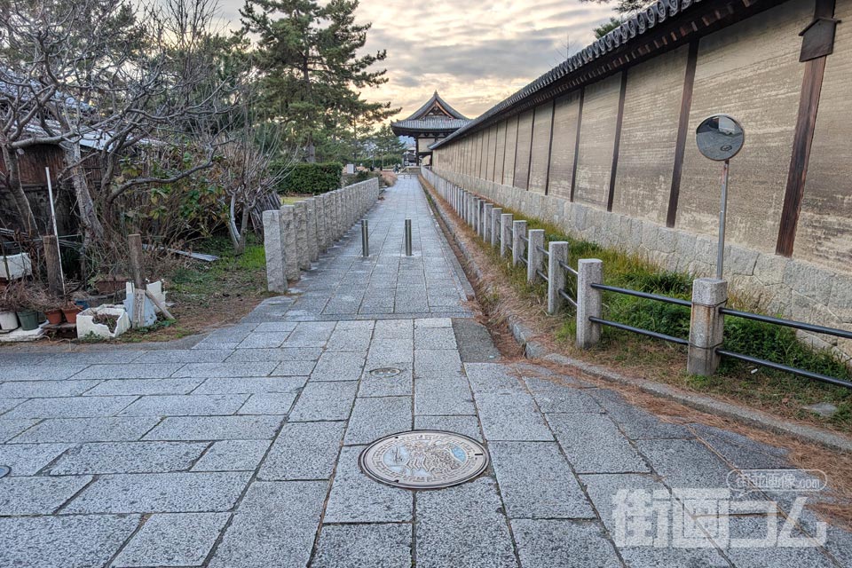 奈良県斑鳩町A001マンホール蓋の設置場所