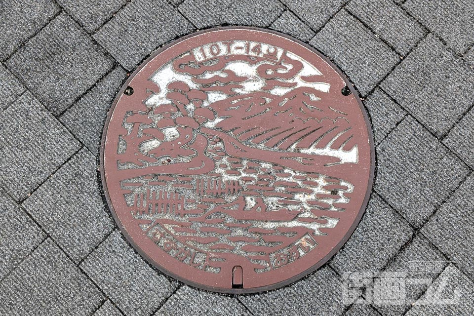 三重県鈴鹿市A001マンホール蓋