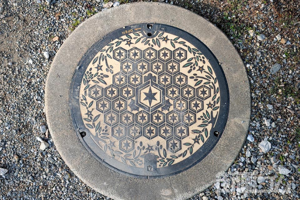 滋賀県彦根市A001マンホール蓋