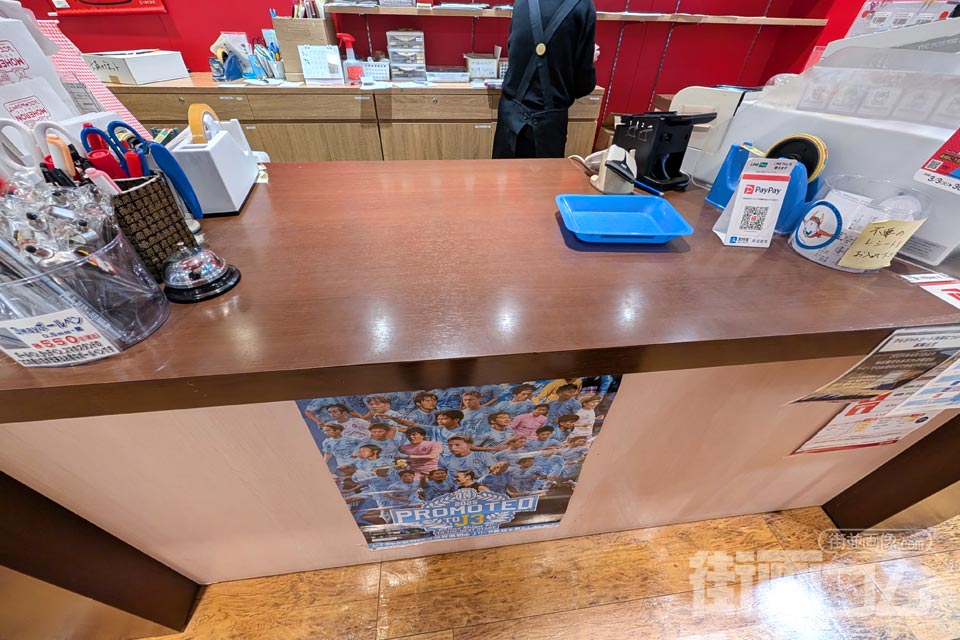 ひこにゃんショップのレジカウンター