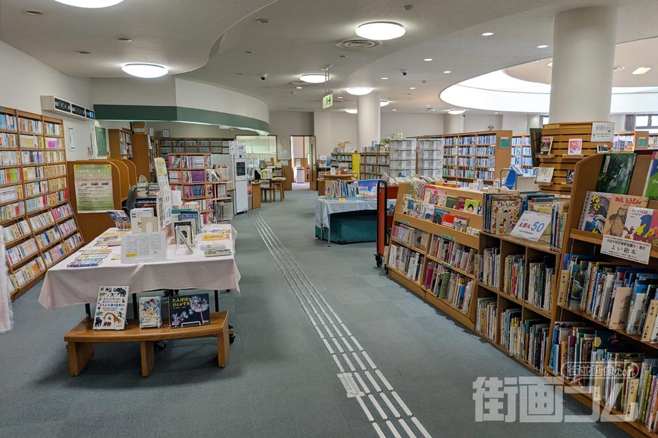 甲斐市立双葉図書館