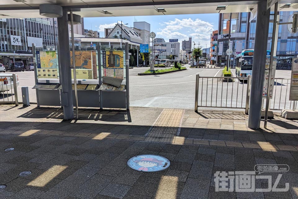 静岡県静岡市B001マンホール蓋の設置場所