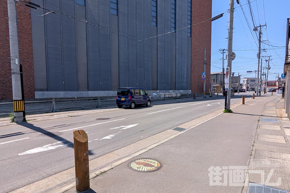 青森県五所川原市A001マンホール蓋の設置場所