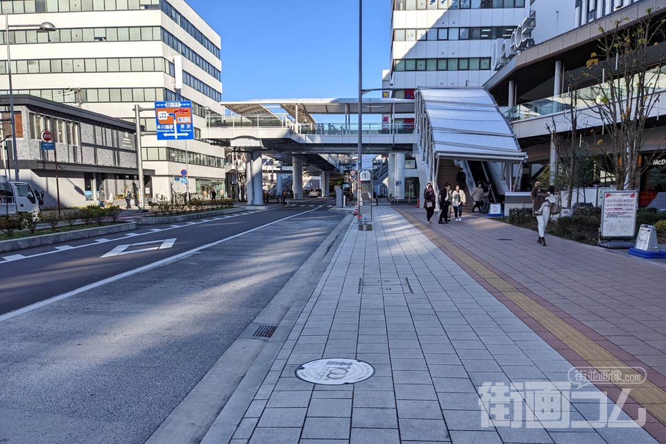 埼玉県川越市B001マンホール蓋の設置場所