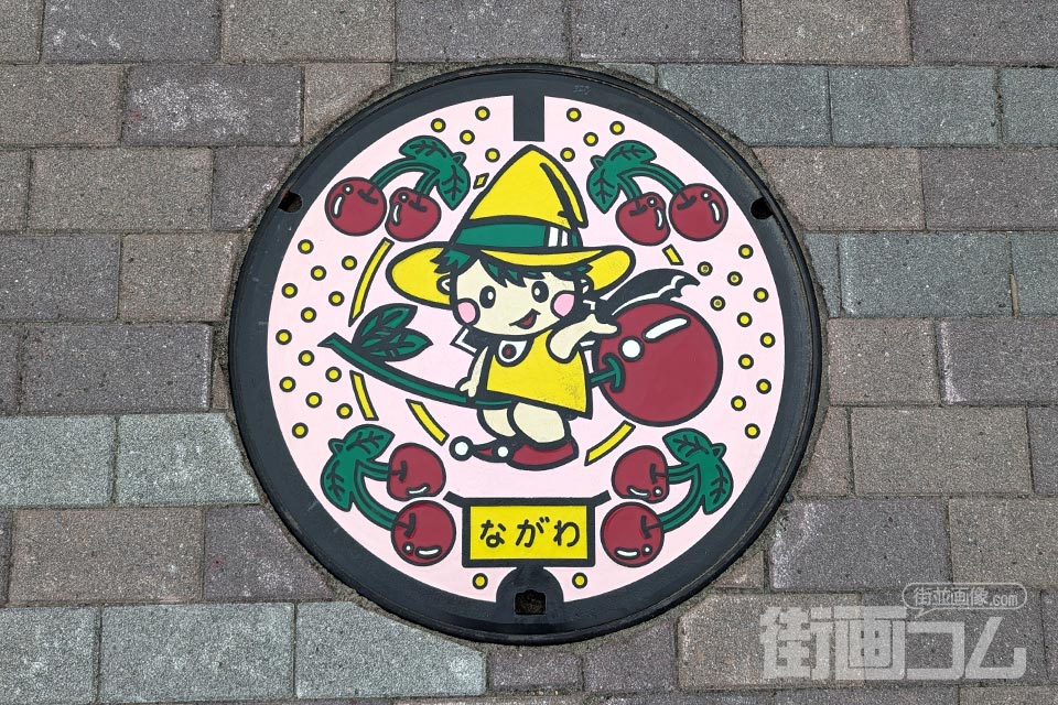 青森県南部町B001マンホール蓋