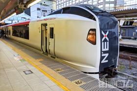 成田エクスプレスで充電!コンセントの位置が分かり辛すぎる